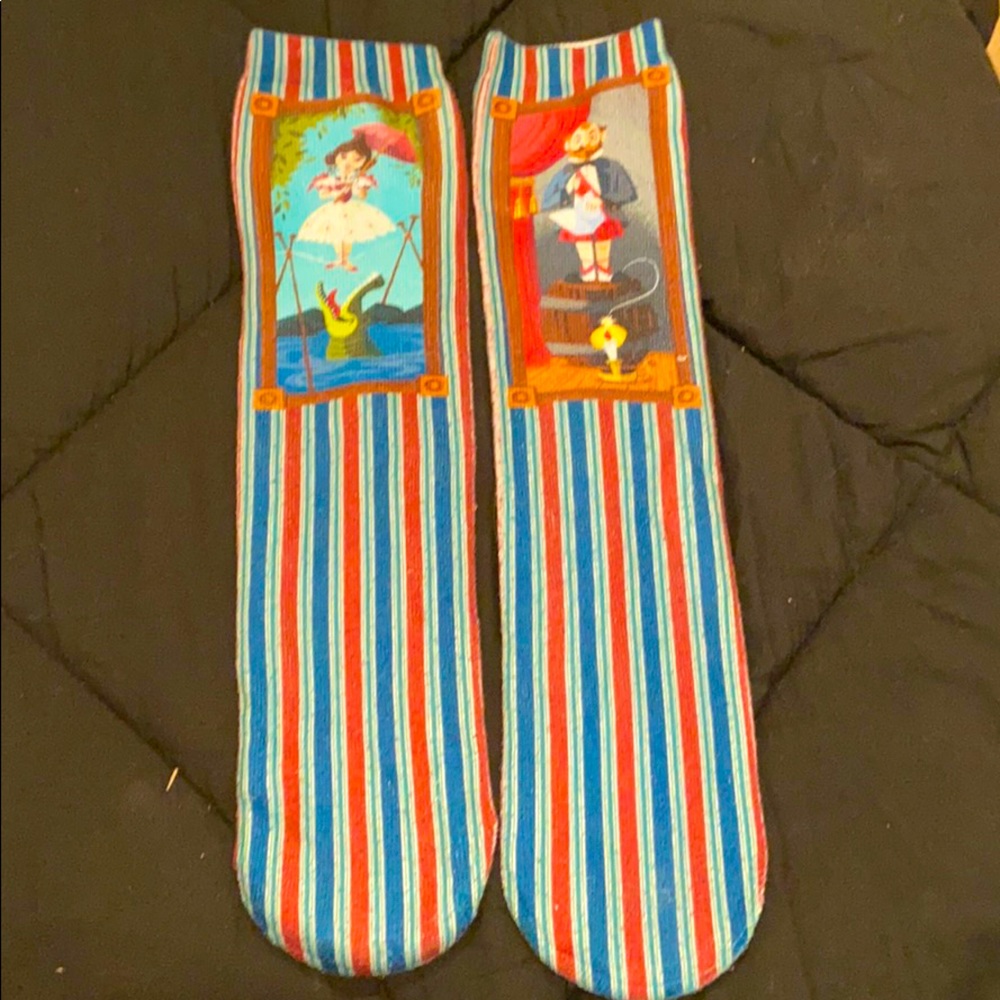 haunted mansion stretching room reversible socks